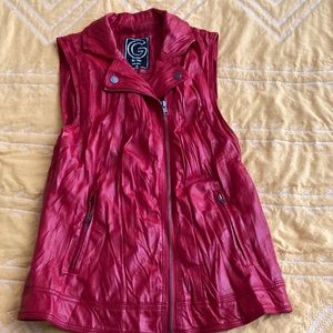Red leather vest G by Guess